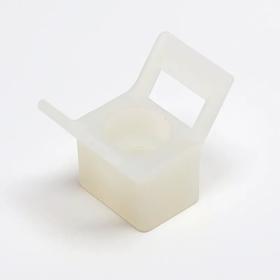 Essentra Cable Tie Holder Screw 9.0 mm Nylon 6/6 Natural [460339]; 10246146
