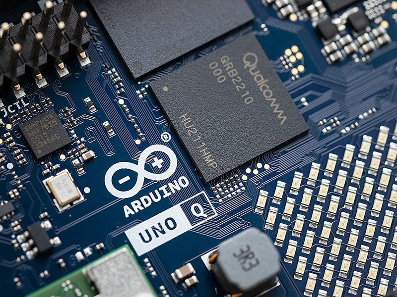 Arduino® UNO™ Q 2GB