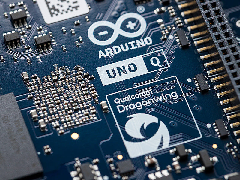 Arduino® UNO™ Q 2GB