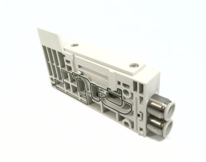 SMC JSY5000 series Manifold Assembly for use with Valve, JSY51M-3P-1A-C12 [JSY51M-3P-1A-C12]; 623-945