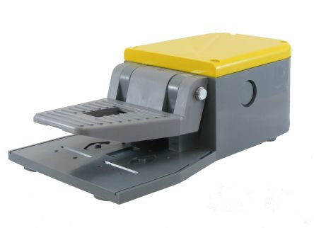 RS PRO Medium Duty Snap Action Foot Switch - Thermoplastic Case Material, NO + NC, 6 A Contact Current, 24V Contact [0]; 238-0562