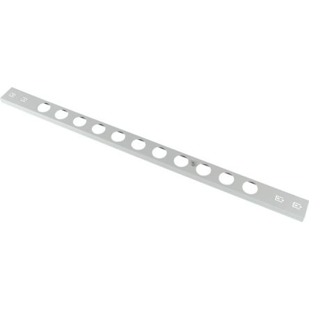 Eaton Metal Cable Duct for Use with xEnergy Main LV Switchgear, 1095 x 21 x 68mm [173097 XTPZAEHD-W1100]; 126-079
