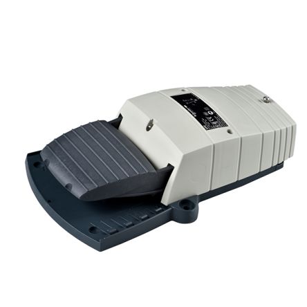 Schneider Electric Foot Switch 1 Step Foot Switch - Plastic Case Material, 1 NC + 1 NO, 3A Contact Current, 240V [XPEG110]; 346-925