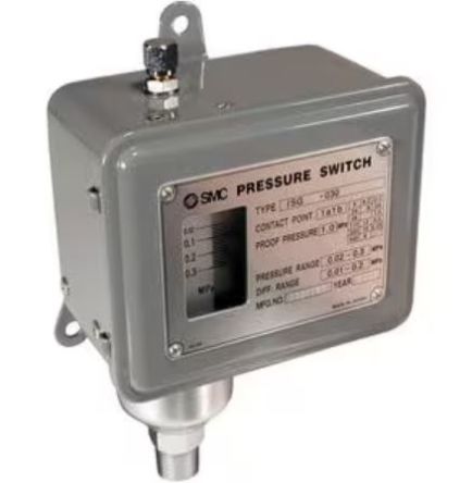 SMC PNP Open Collector 1 Output Pressure Switch, R 3/8 0.02MPa to 3 bar [ISG210-030-Q]; 402-811