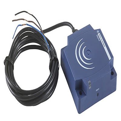 Telemecanique Sensors Inductive Flat Proximity Sensor, 60 mm Detection, 2-Wire NC, 24 → 240 V dc [XS8D1A1MBL2]; 434-678