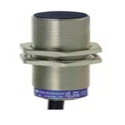 Telemecanique Sensors Inductive Threaded Barrel Proximity Sensor, M18, 8 mm Detection, 2-Wire NO, 24 → 240 V dc [XS2M18MA250]; 434-727