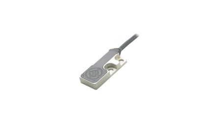 Omron, E2NC Series Sensor Head, 2.6m Cable Length for Use with Sensors, IEC Standard [E2NC-EV05]; 555-965