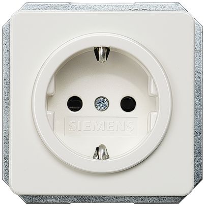 Siemens DELTA White Plug Socket, 16A, Schuko [5UB1405-0KK]; 627-163