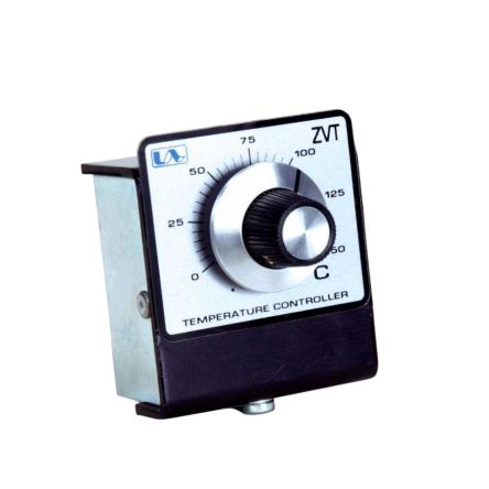 United Automation A26 Panel Mount Temperature Controller, 50 x 58 x 32mm 1 Input, 1 Output Current, Voltage, 230 V [A26228]; 628-634