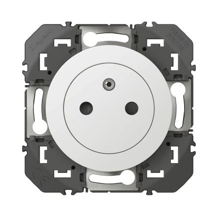 Legrand 6003 White Plug Socket, 2 Poles, 16A, Indoor Use [600335]; 687-890