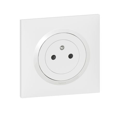 Legrand 6007 White Plug Socket, 2 Poles, 16A, Indoor Use [600735]; 687-903