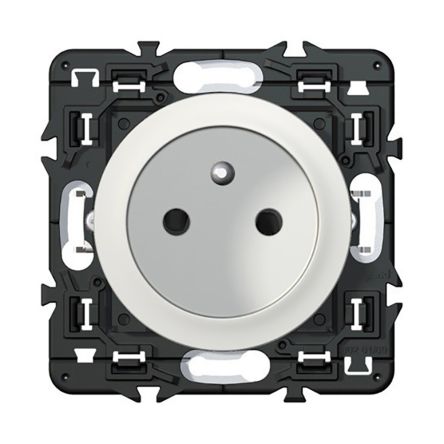 Legrand 0677 White Plug Socket, 2 Poles, 16A [067711]; 687-915