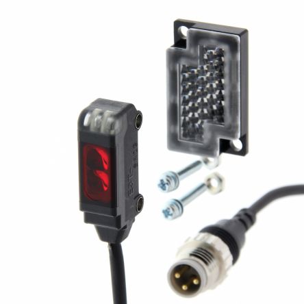 Omron Retroreflective Photoelectric Sensor, Block Sensor, 200 mm Detection Range [E3T-SR23-M5J 0.3M]; 215-7786
