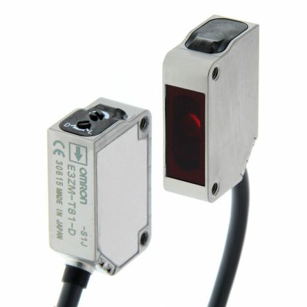 Omron Through Beam Photoelectric Sensor, Block Sensor, 15 m Detection Range [E3ZM-T81 5M]; 215-7801