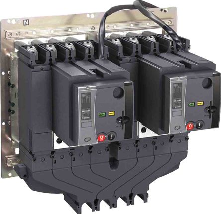 Schneider Electric 3P Pole Changeover Switch - 630A Maximum Current [LV432619]; 221-1270