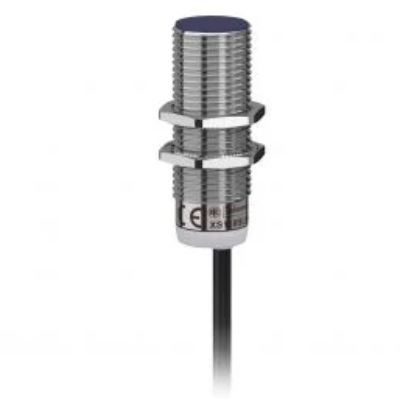 Telemecanique Sensors Inductive Threaded Barrel Proximity Sensor, M18, 8 mm Detection, PNP NO, 12 → 24 V dc [XS118BHPAL5]; 247-2366