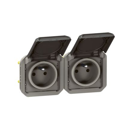 Legrand Plug Socket, 2 Poles, NF Socket [069842L]; 253-8961