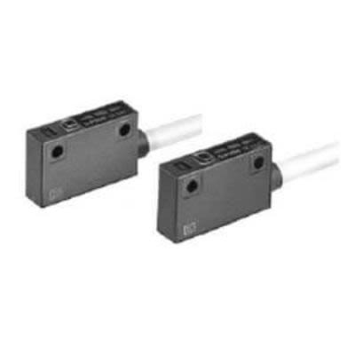 SMC Electric Solid State Switch Auto Switch, D-P5 Series with LED indicator [D-P5DWL]; 254-7726
