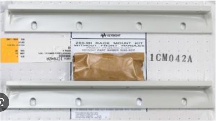 Keysight Technologies Flange for Use with System II Instruments, 2 Piece(s), 267 x 270 x 15mm [1CM042A]; 259-9523