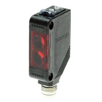 Omron Diffuse Photoelectric Sensor, Rectangular Sensor, 90 mm Detection Range [E3Z-L86]; 262-8881