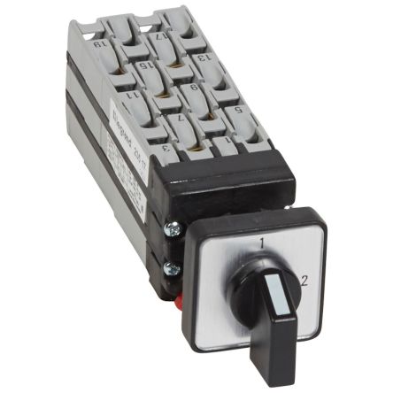 Legrand 3 Position 90°, 400V (Volts), 10A [0 235 17]; 266-0271