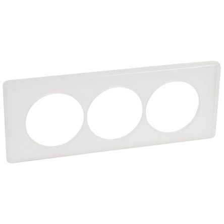 Legrand White 3 Gang Plastic Gang Plate [0 688 09]; 266-1166