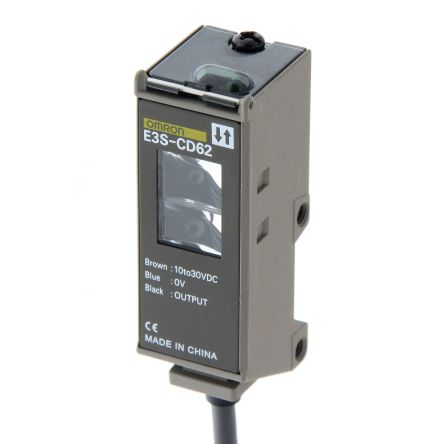 Omron Diffuse Photoelectric Sensor, Block Sensor, 200 mm Detection Range [E3S-CD62 2M]; 266-1536