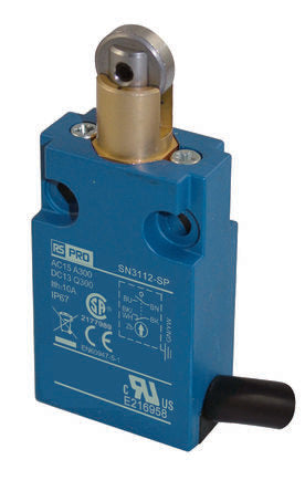 RS PRO Roller Limit Switch, 1NC/1NO, IP67, SPDT, Zinc Alloy Housing, 240V ac ac Max, 3A Max [0]; 269-5430