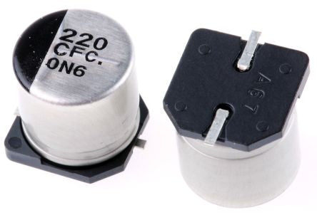 Panasonic EEEFC1C221P 5370168
