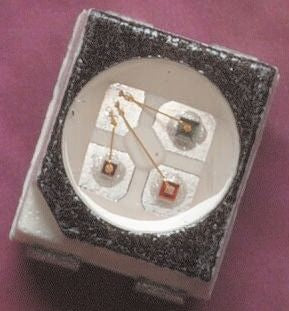 Broadcom HSMF-A203-A00J1 9225744