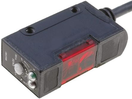 Omron E3S-AD82 8181696